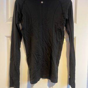 Lululemon Athletica Dark Gray Long Sleeve Shirt
